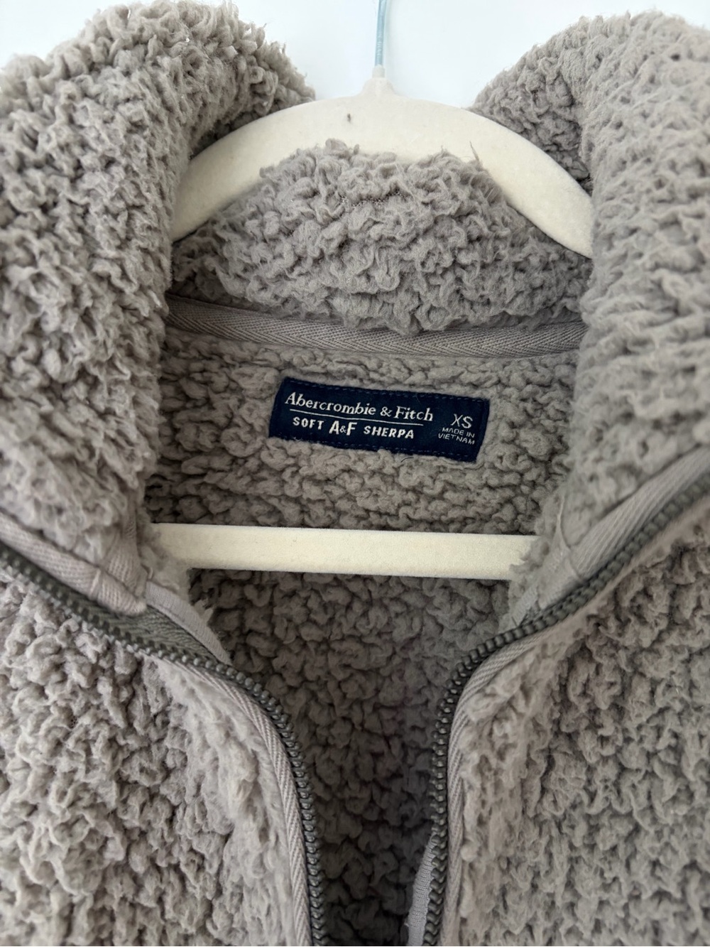 Abercrombie & Fitch Taupe Sherpa Quarter-Zip Jacket “Soft AF” XS - Picture 2 of 3